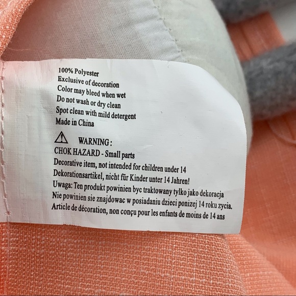 Sitting Mouse Decor Piece - Picture 14 of 15